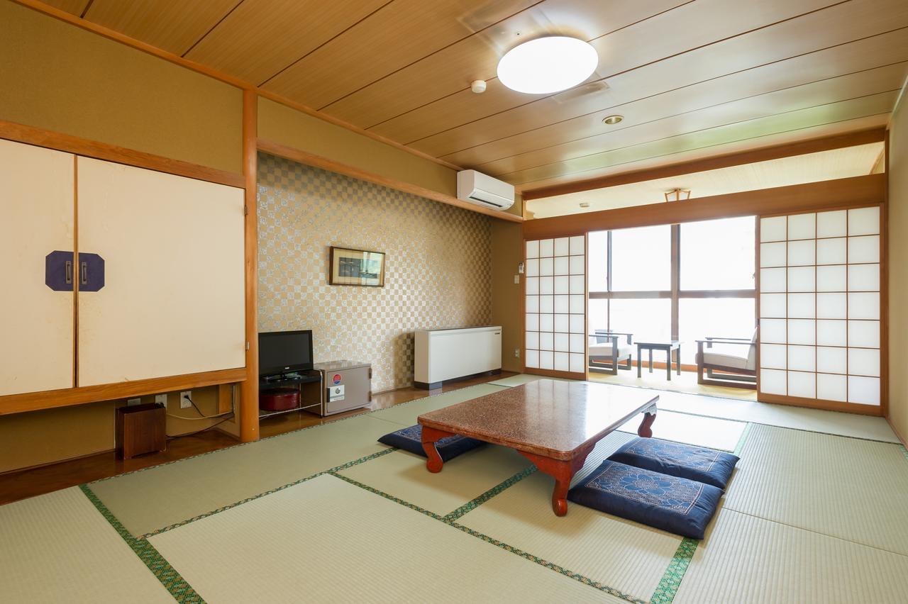 Отель Kinugawaonsen Fukumatsu Никко Экстерьер фото